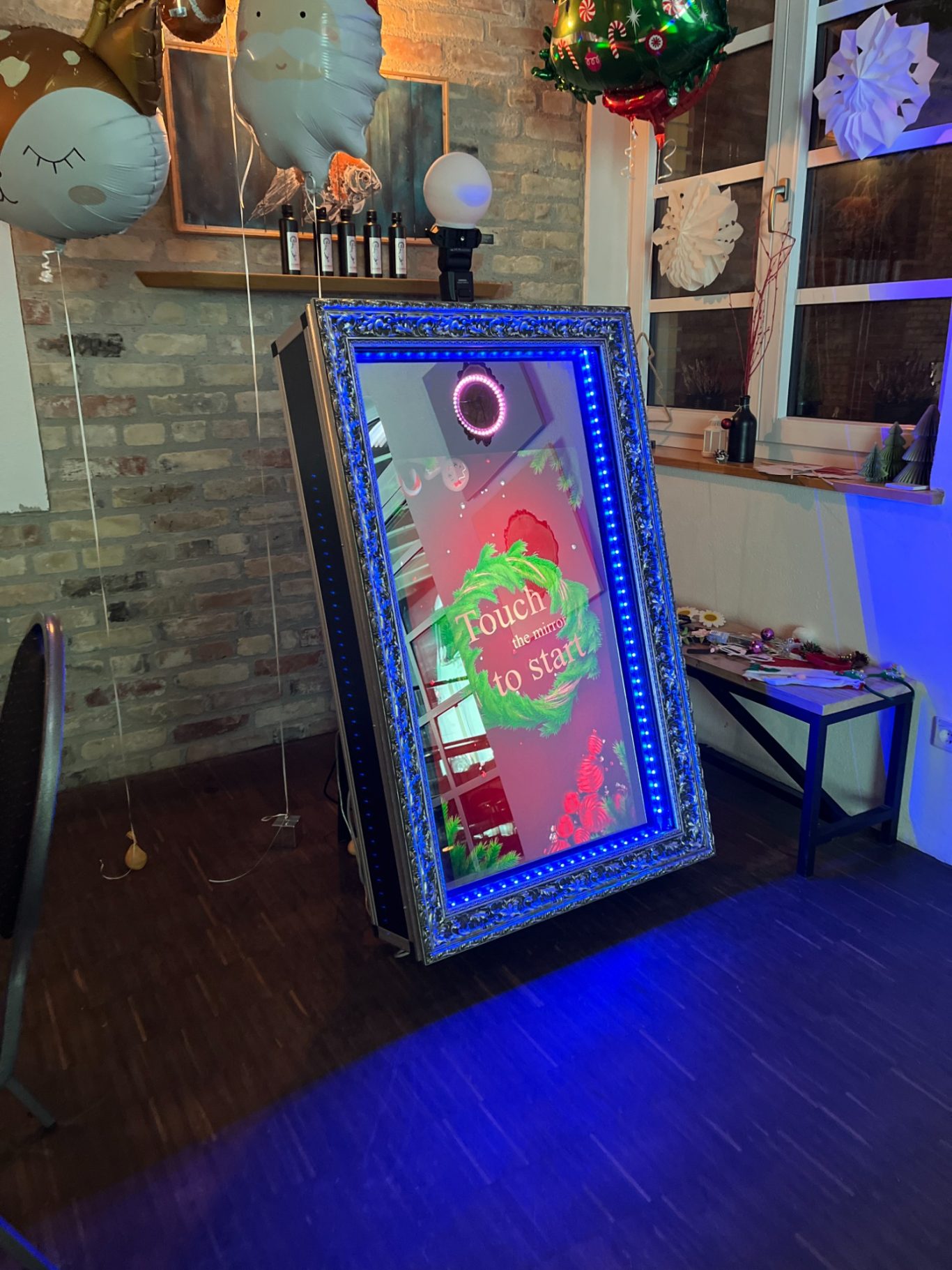 Spiegelbox Fotobox Weihnachtsfeier Augsburg Spiegelbox Fotobox Weihnachtsfeier Augsburg